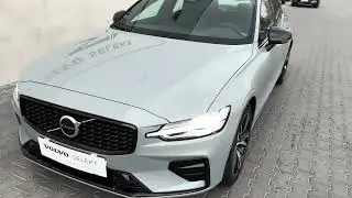 Volvo S60 B4 benzyna Plus Dark