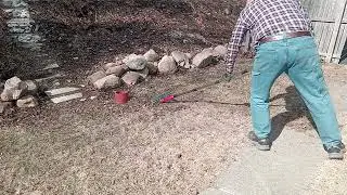 Removing lawn thatch