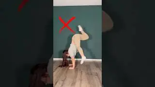 Do you want to do a Handstand 🔥💪#exercise #split #handstanding #strength #tutorial #howtodo