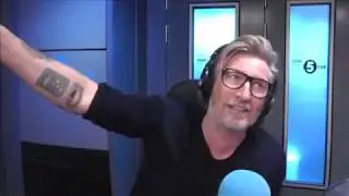 Funny ANGRY Man City Fan - BBC Radio 5 Live 606: Robbie Savage vs. Statman Gaz