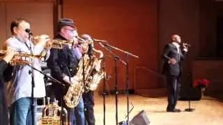 Tower of Power at M.I.M 12/20/13 DIGGIN ON JAMES BROWN