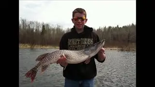Pike Fishing in Dryden Ontario Canada