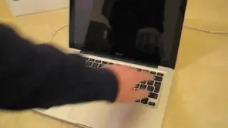 NEW 2008 MacBook Aluminum - Unboxing