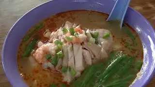 HOW IT'S MADE, Chicken and Prawn Ipoh Kueh Tiow , Restoran Loke Wooi Kee