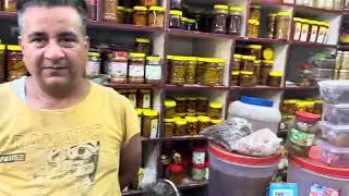 Sabse sawadist Achaar ki dukaan …. Sadar bazaar Gurgaon #sadarbazar #gurgaon #pickle
