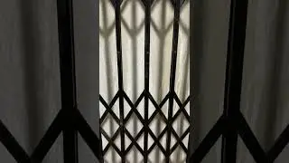 SHOWROOM LIFT