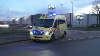 Ambulance response to a code3 emergency call in Amsterdam.