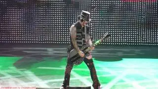 Guns N Roses - DJ Ashba Guitar Solo (Live at The O2 Dublin Ireland 17 May 2012)