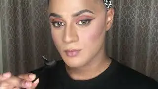 How to apply false lashes with Warren Killian