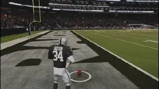 Man Bo Jackson Is A Speed Demon In Madden NFL 22