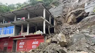 Live Landslide😱|| Full Off road In Bagheera🖤||#viralvideo #automobile #ignis #love #offroad #monsoon