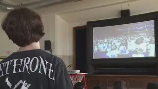 Rock Island elementary students join in on worldwide 'Wicked' sing-a-long