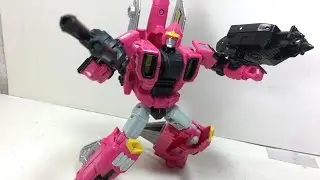 Transformers Combiner Wars Guyhawk Review