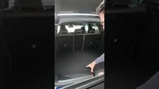 The Audi Q5 & BMW X3 Trunks are Set Differently 💡 !