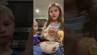 How to make SLIME from flour & lotion?!?!?