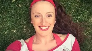 'Muevelo' dance fitness routine by Yvette Wooding