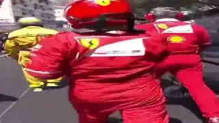 Wide Kimi R&auml;ikk&ouml;nen Walking