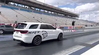 2021 Dodge Durango Hellcat 1/4 mile drag race against Mustang 1st round of eliminations at LVMS