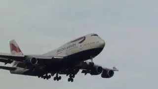 British Airways Boeing 747-400 G-BYGD Landing London Heathrow 09L