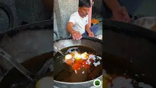 Jaipur ki Best Kachori | Puran Ji Kachori | Veggie Paaji #foodshorts #streetfood