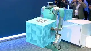 Meet DIGIT! Ford Motors' bi-pedal delivery robot demo at CES 2020