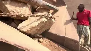 Unstoppable Rock Power &ndash;Crushing Boulders Like They&rsquo;re Made of Sand!&rdquo;#stonecrushers #satisfyingvideo