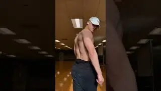 Flex muscle #shorts #viral #bodybuilder #muscle #flex #sixpack