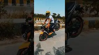 how to do stoppie on tvs raider 😈#reels #reaction #subscribe #viral #raiders #shorts