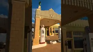 Экскурсия по станции Conoco Tower в Шемроке, штат Техас, на трассе 66