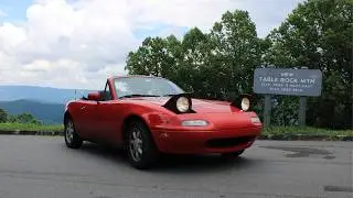 Cruisin&rsquo; the Blue Ridge Parkway in my 1st Gen Miata