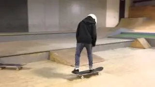 Kick flip ashmore skatepark