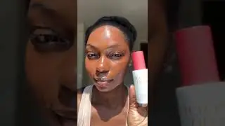 @peachandlily glass skin water 💦 gel moisturiser incredible for dolphin skin effect