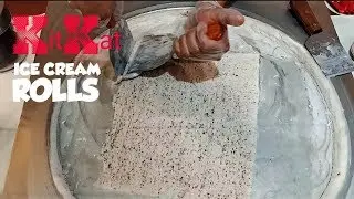 KitKat Ice Cream Rolls | how to make KitKat Chocolate Bar with Cookie, milk and cocoa to Ice Cream