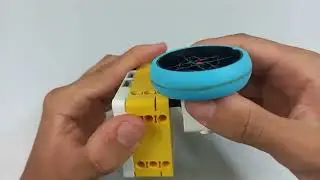 Como fazer carro que não bate com LEGO Education SPIKE prime