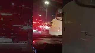 Doha Qatar me bahot traffic hy 🚦