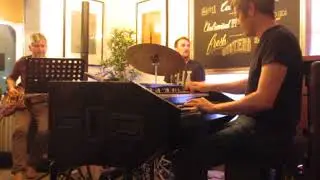 Jonny Henderson Trio - Praying for the Blues