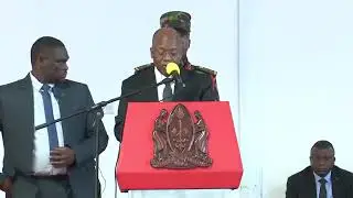 Rais Magufuli akisoma nenola Mungu utapenda