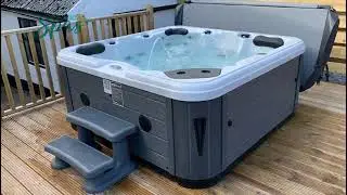 Sicilian Luxury Hot Tub Spa
