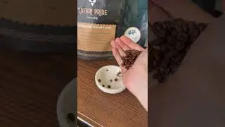 Fresh coffee is the number 1 Input to good espresso! See how to make sure your coffee is fresh.
