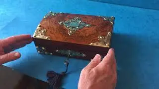 Antique Victorian Walnut Box