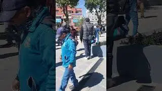 Wilma Alanoca es abucheada en Plaza Avaro en la pelea entre Masistas