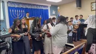 Estudiantinas Asbai y Izhar