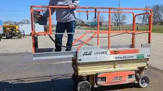 JLG 1930ES Scissor Lift For Sale At Auction