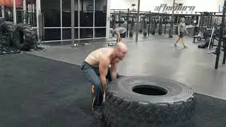 Afterburn Fitness South Bay Tire Flip (Ian 2)