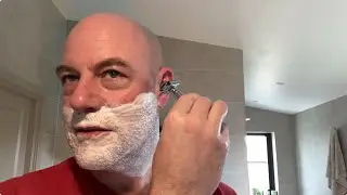 How to shave with a double edge safety razor