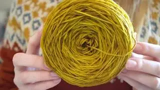 Knitting vlog: Mondim yarn, visit Retrosaria Pomar in Lisbon, new socks design