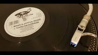 D-Livin - Make A Joyful Noize