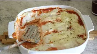 Panqueca de Frango muito cremosa (com molho branco e vermelho)