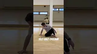 Tělo jako origami. Složit a zase rozložit. #pohybjezivot #coordination #floor #floorwork #mobility
