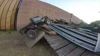 Backyard Crawl SCX10 #axialcrawler #axialscx10